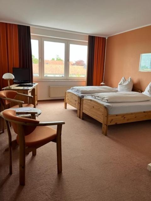 Neustädter Hof Hotel Garni Neustadt am Rübenberge Exteriör bild